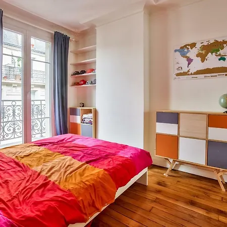 Lovely Flat For 4 People -11th District Paris- *