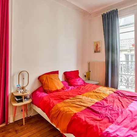 Lovely Flat For 4 People -11th District Paris- Parigi